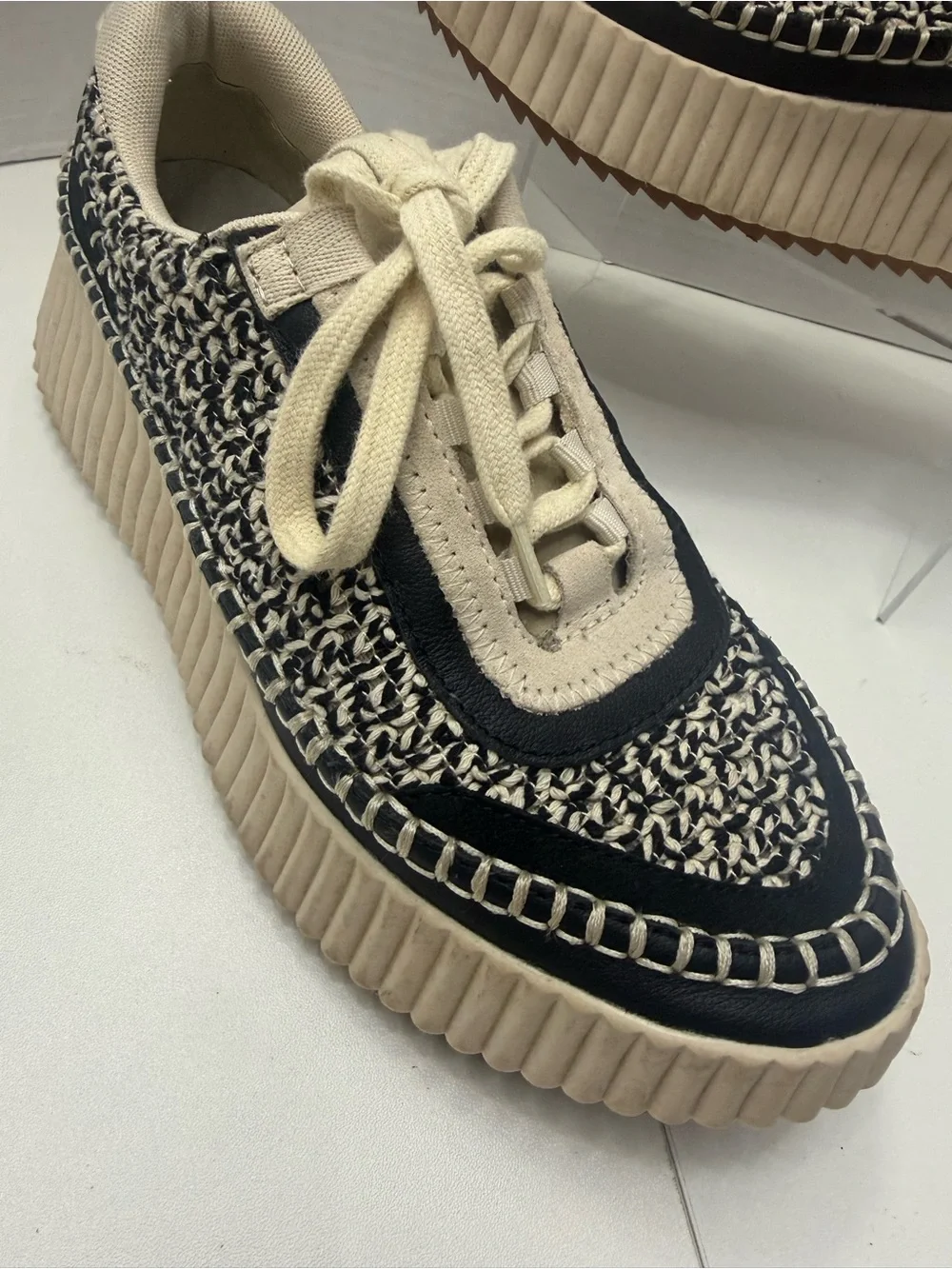 Dolce Vita stylish cream